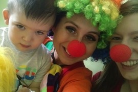 Dzień dziecka na oddziale pediatrycznym z Dr Clownem